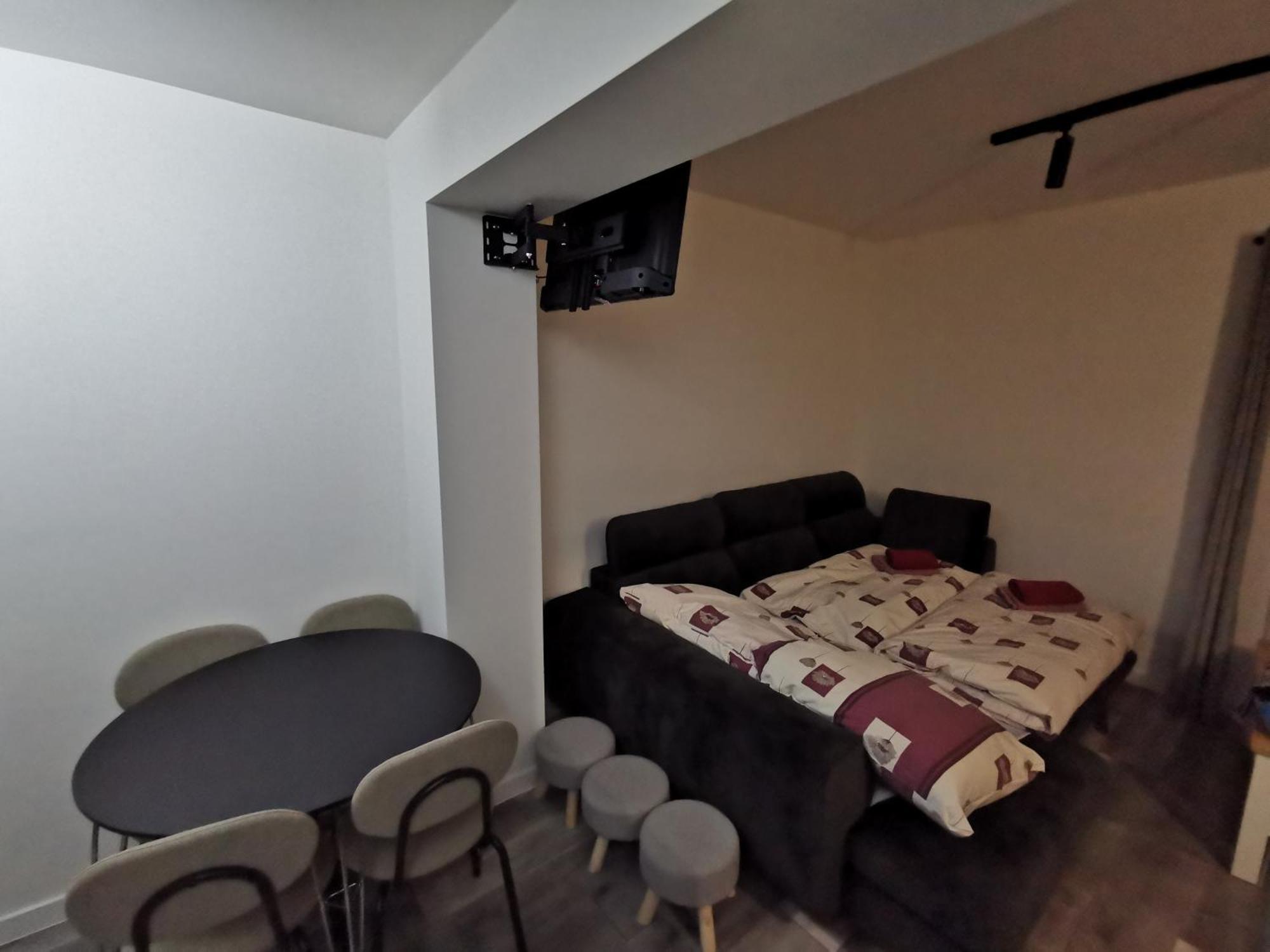 Nu Skool Apartments Liptovsky Mikulas Bagian luar foto